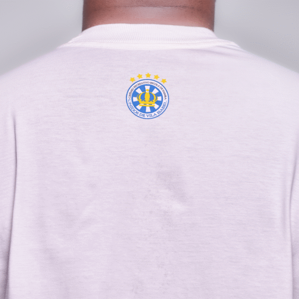 CAMISETA REGULAR VILA ISABEL SONHEI Q UM SAMBISTA - Imagem 4